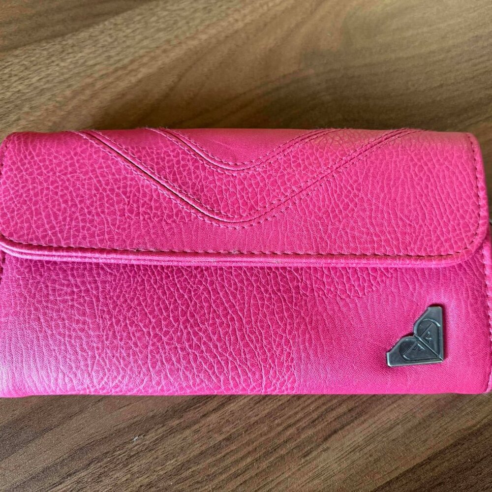 Roxy One More Day Berry Wallet